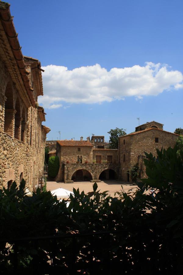 מלון El Palauet De Monells - Adults Only מראה חיצוני תמונה